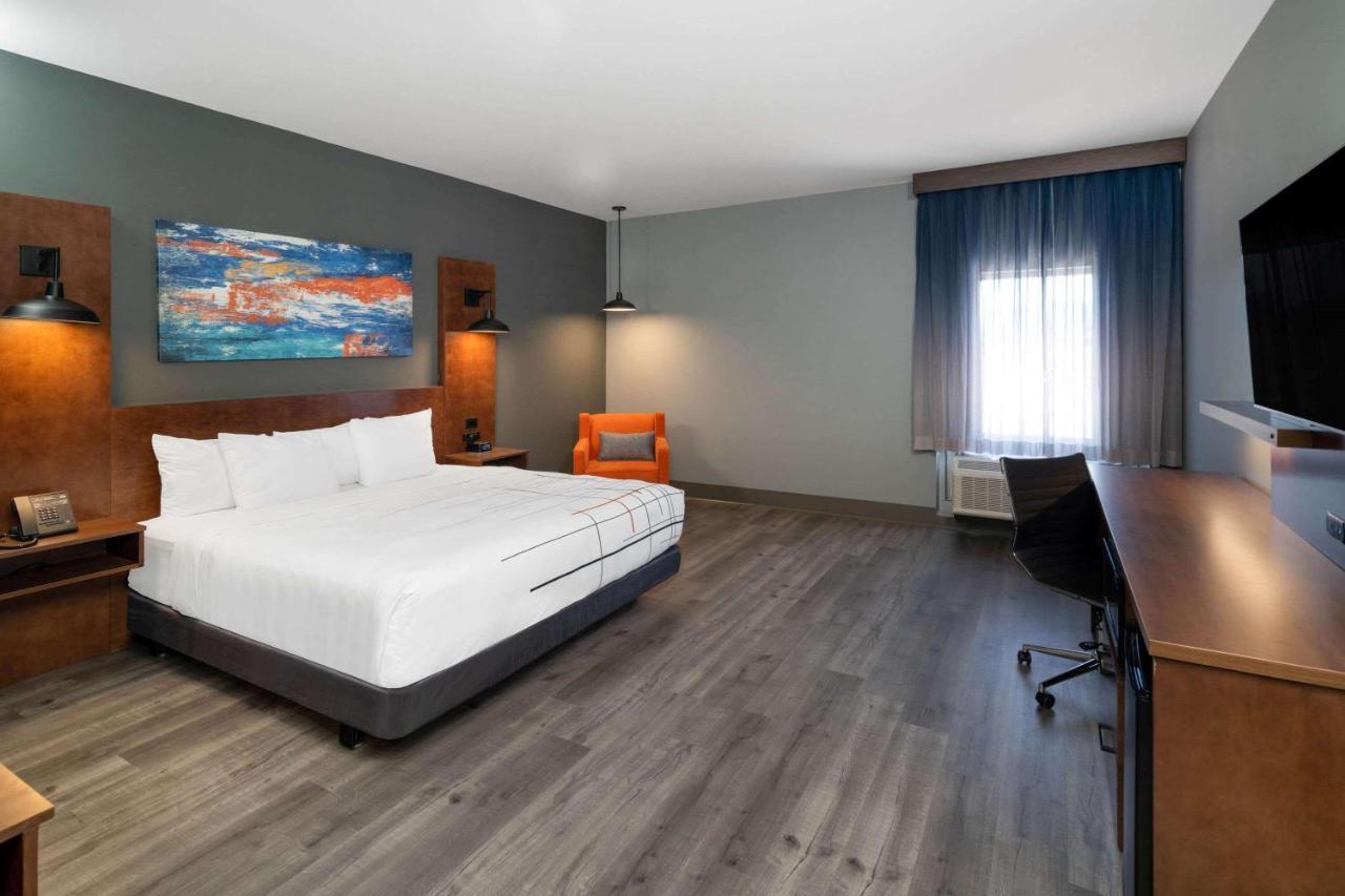 La Quinta Inn & Suites By Wyndham Louisville Ne - Old Henry Rd Ngoại thất bức ảnh