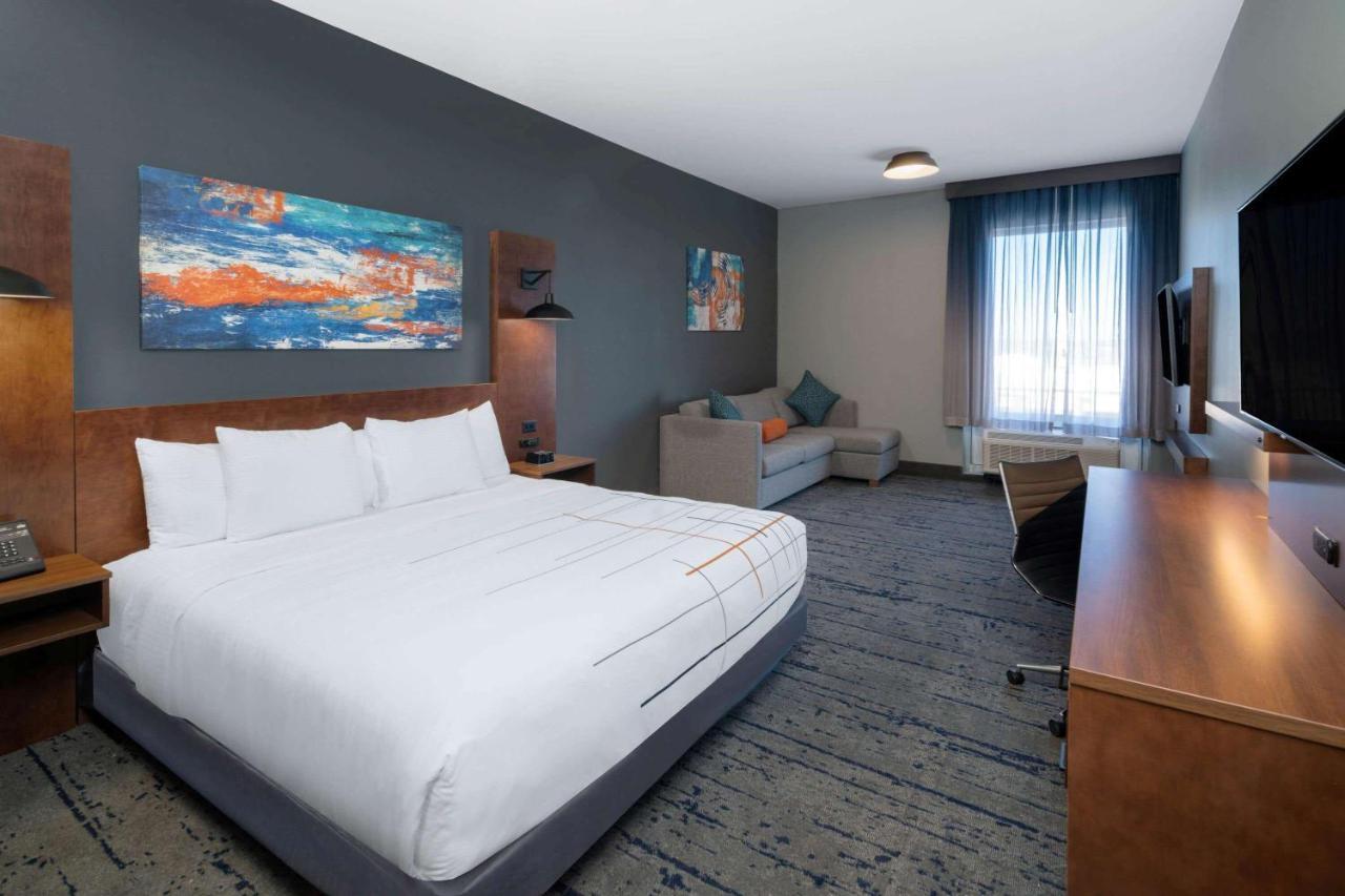 La Quinta Inn & Suites By Wyndham Louisville Ne - Old Henry Rd Ngoại thất bức ảnh