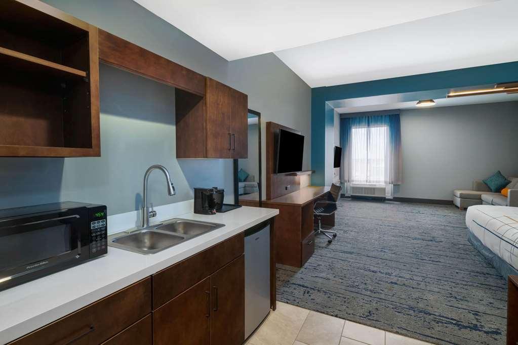 La Quinta Inn & Suites By Wyndham Louisville Ne - Old Henry Rd Phòng bức ảnh